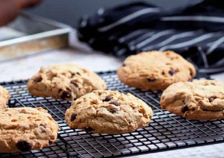 Yin and Yang Chocolate Chip Cookies 