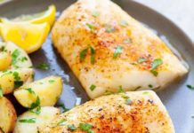 Baked cod with lemon, olive oil, salt and cayenne pepper Baked Cod