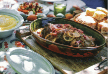 AROMATIC SLOW-COOKED LAMB SHOULDER RECIPE AROMATIC SLOW-COOKED LAMB SHOULDER