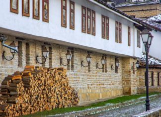 Firewood Near Me: How To Find Firewood Quick Firewood near me