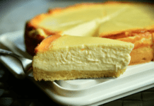 How Long Can Cheesecake Sit Out? Plus 2 Delicious Cheesecake Recipes How Long Can Cheesecake Sit Out