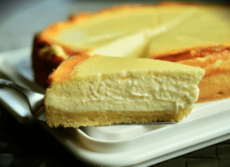How Long Can Cheesecake Sit Out? Plus 2 Delicious Cheesecake Recipes How Long Can Cheesecake Sit Out
