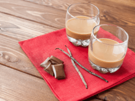Vanilla Liqueur Homemade Recipe And 3 Delicious Liqueur Recipes Vanilla-coffee liqueur