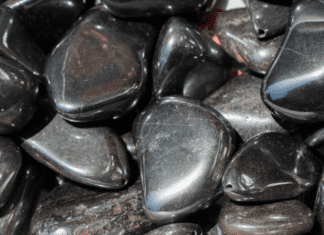 Hematite: History, Healing Properties And Allegedly Mystical Powers Hematite