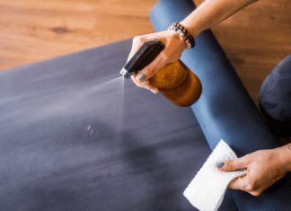 The Best Yoga Mat Cleaner: 3 Best Yoga Mat Cleaner On Amazon best yoga mat cleaner