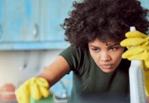 Removing Hard Water Stains From Plastic With 4 Quick Methods Removing Hard Water Stains From Plastic