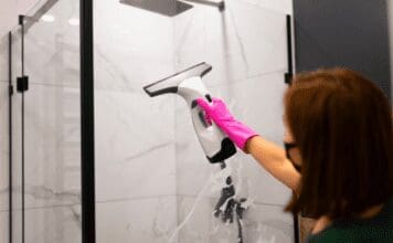 Shower Squeegee Expert Review 2022 Shower Squeegee