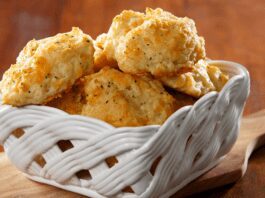 Red Lobster’s Cheese Garlic Biscuits Recipe Red Lobster's Cheese Garlic Biscuits