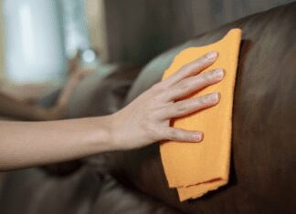 Leather Wipes Vs Leather Cleaners: Choose the Best Option Leather Wipes vs Leather Cleaners