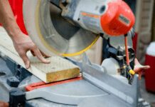The Ultimate Guide to Using a Miter Saw: 4 Top Miter Saws On Amazon Miter Saw