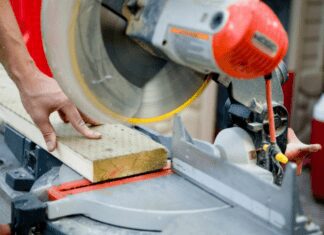 The Ultimate Guide to Using a Miter Saw: 4 Top Miter Saws On Amazon Miter Saw