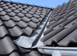 Roofing Valley, Open or Closed Case? Roof Valley