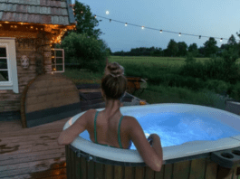 Garden Tub Vs Standard Tub: Which One Is Right for You? Garden Tub