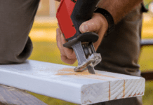 Jigsaw vs. Reciprocating Saw: Which One to Choose? Jigsaw vs. Reciprocating Saw