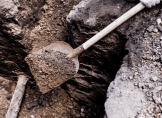 How to Choose the Best Trenching Shovel for Your Project Trenching Shovel