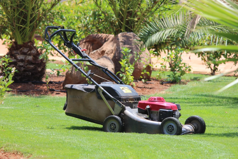 Commercial Push Mowers Commercial Push Mowers