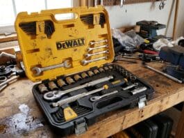 DeWalt Mechanics Tool Set Guide: Best Kits for Homeowners & Garage DIY DeWalt mechanics tool set with ratchets sockets and case on a garage workbench