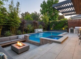 17 Small Backyard Swimming Pools That Make Tiny Yards Feel Luxurious Modern small backyard swimming pool with compact landscaping and luxury patio design