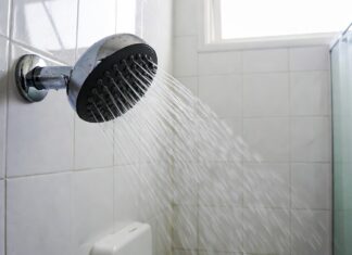 Best High Pressure Shower Head for Low Water Pressure: Fixed & Handheld Picks High pressure shower head spraying strong water in a modern bathroom shower